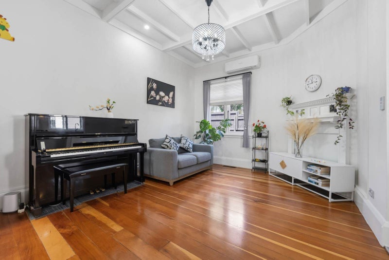 Golden Triangle with potential!64289730486786114