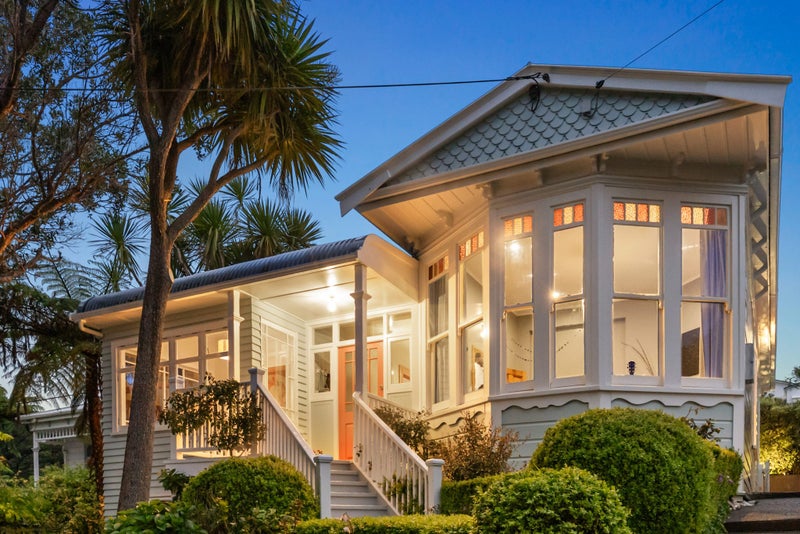 Ultimate Family Home + Studio64292662953346110