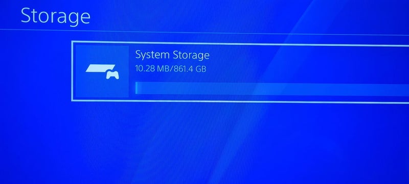 Ps4 console ( refurbished ) 1TB + starlink pack Carousel 20