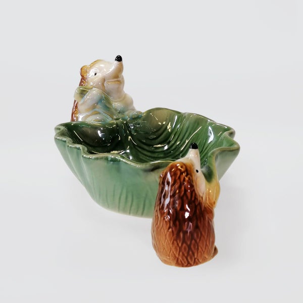 Ceramic Hedgehogs With Leaf Bowls Carousel 1
