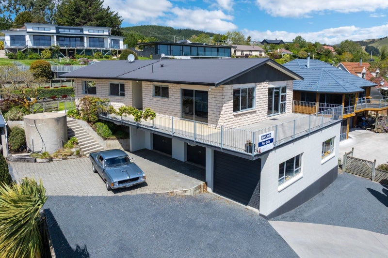 Commanding position with stunning views.64293276860035110