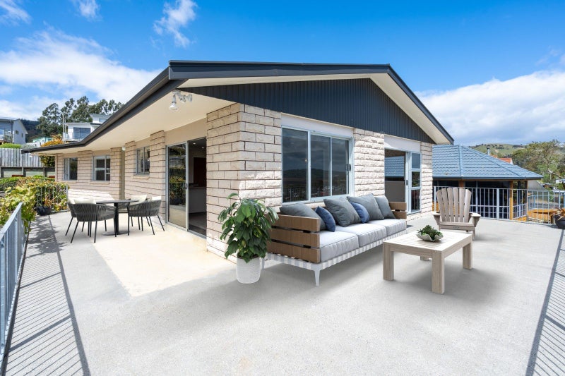 Commanding position with stunning views.64293276860035112