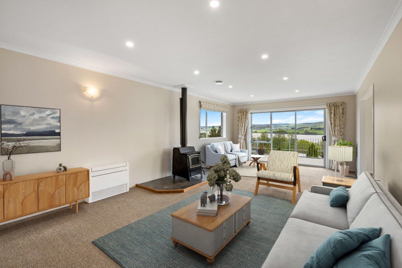 Commanding position with stunning views.64293276860035113