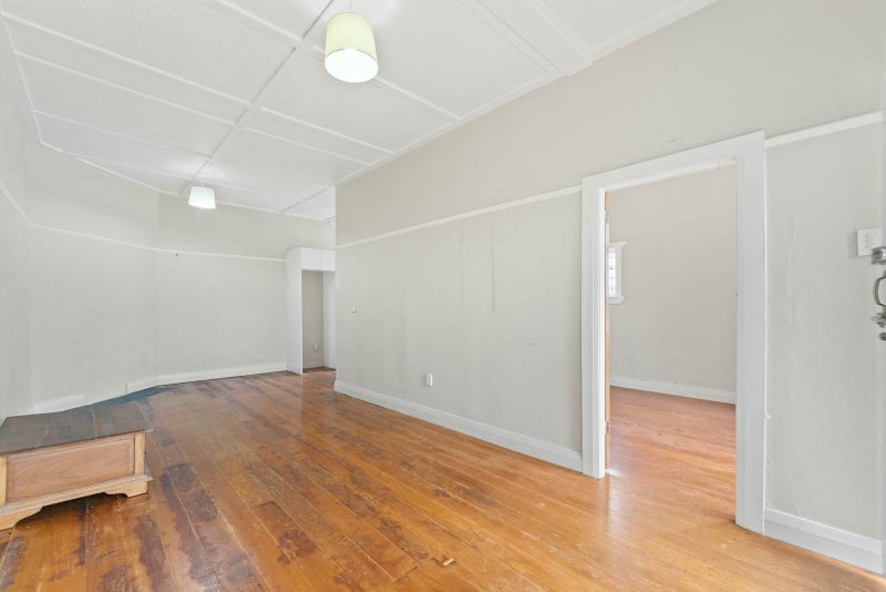 Tidy. Handy. Cozy. Affordable.64293672959491112