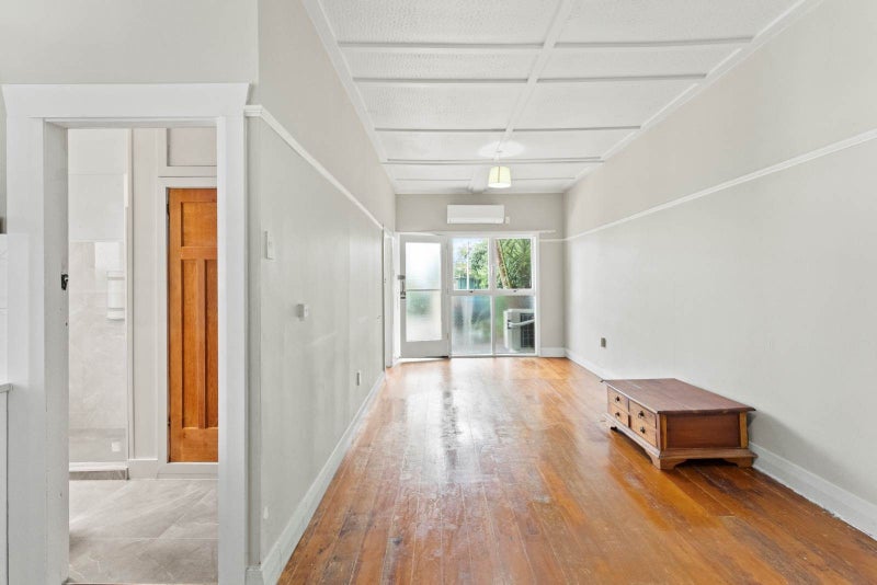 Tidy. Handy. Cozy. Affordable.64293672959491113