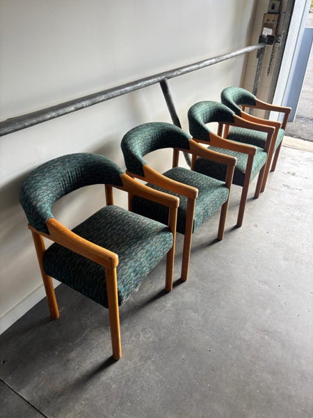 Office reception chairs Carousel 2