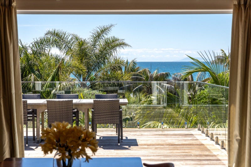 Where the beach, views and vision meet64371986362498114