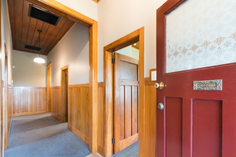 Rich in Character & Equipped with Comfort64371986447875114