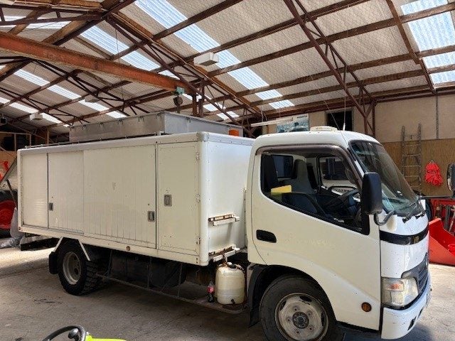 Hino Dutro Service Truck64295087003265111