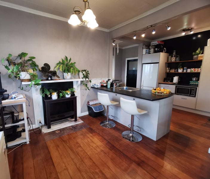 Eureka, 5 bedrooms64295124591489112