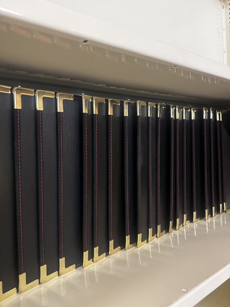 32 Black Esselte Folders – Used, Good Condition – Bulk64295199380355112