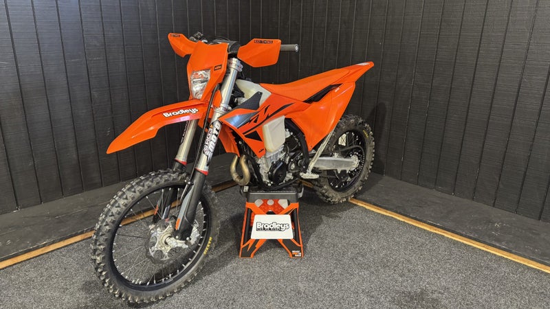 2025 KTM 500 EXC-F ONLY 3.9 HOURS!64295486227331114