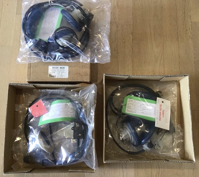 Vintage Clement Clarke Airlite 62 Aviation Headsets x 3 Sealed & Serviced Carousel 1