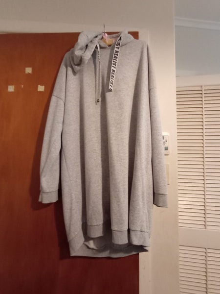 Big Bulk of womens clothes sizes 18-2264360311769602114