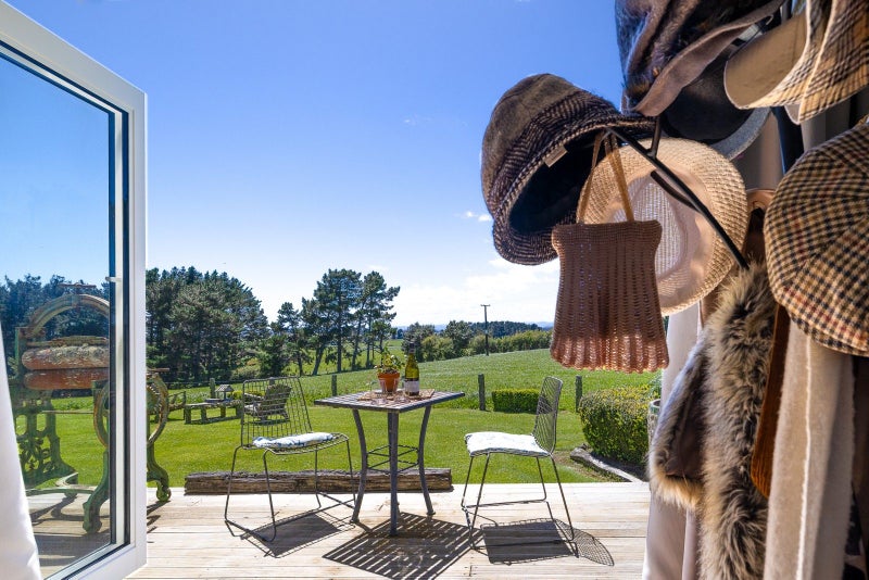 An Autumn Gem64373380476803114