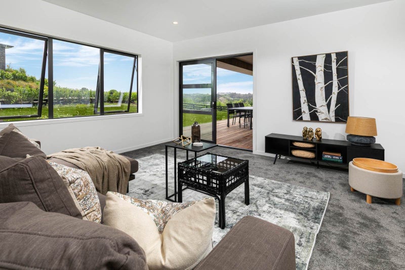 A Home That Has It All, Room for a Pool64296294695553113