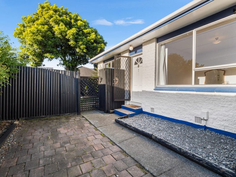 Step on the Property Ladder - Must Be Sold!64296294552450110