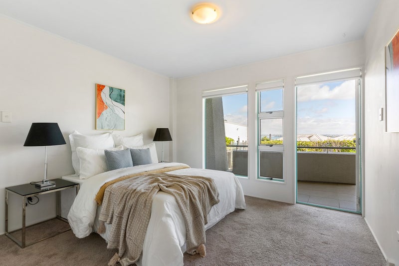 Swim, Sun & Serenity in Orakei64373868145282112