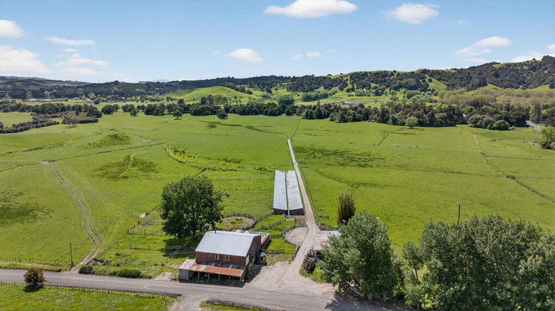 TICKS ALL THE BOXES!64304377928579114