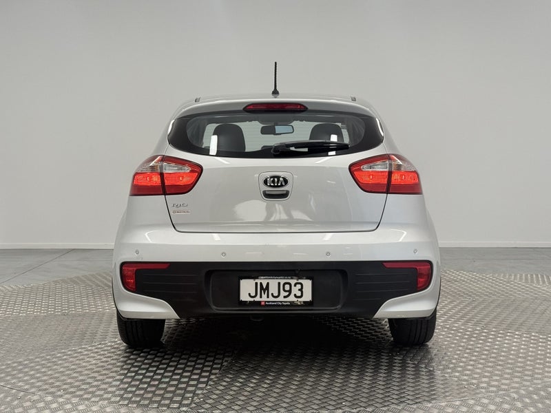 2015 Kia Rio LX 1.4P64527905319043113