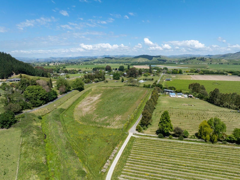 Expansive, flat land with development options64297195392259113