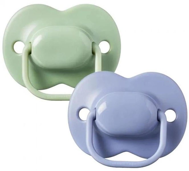 Tommee Tippee: Cherry Latex Soother - 2 Pack (18-36 Months) Carousel 1