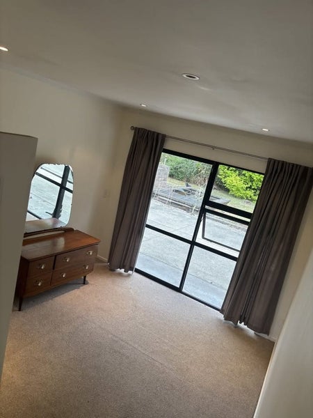 Whenuapai, 6+ bedrooms64537859965059114