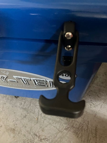 ICEY TEK Chilly Bin64375909017219112