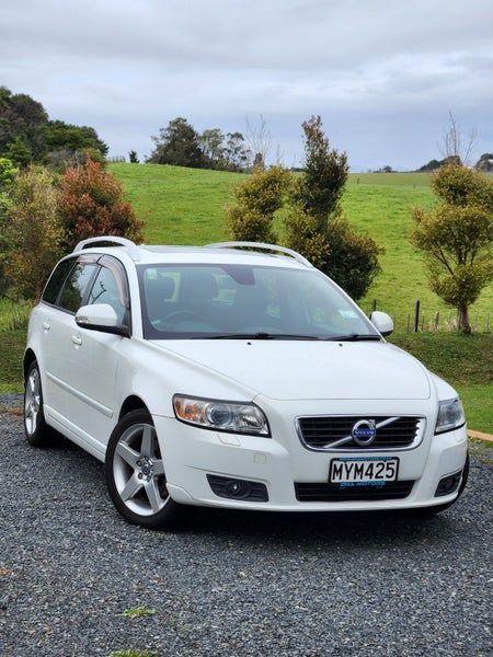 2012 Volvo V5064297609232003110