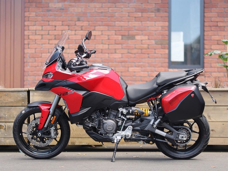 2025 Ducati Multistrada V2S TRAVEL64297699075715113