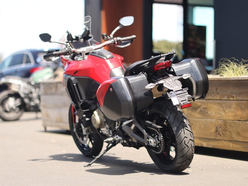 2025 Ducati Multistrada V4s64297800577666114