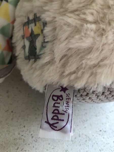 Serena the sleepy bear limited edition Carousel 3