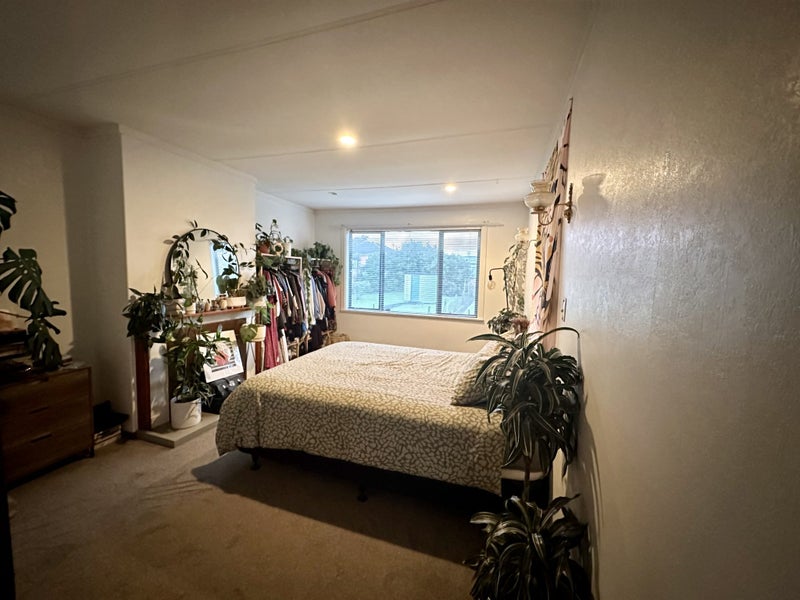 One Tree Hill, 4 bedrooms64298540851458113