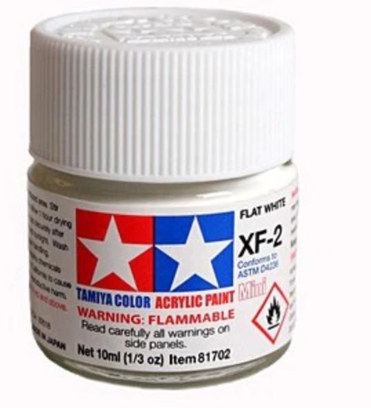Tamiya Acrylic: Flat White (XF2) Carousel 1