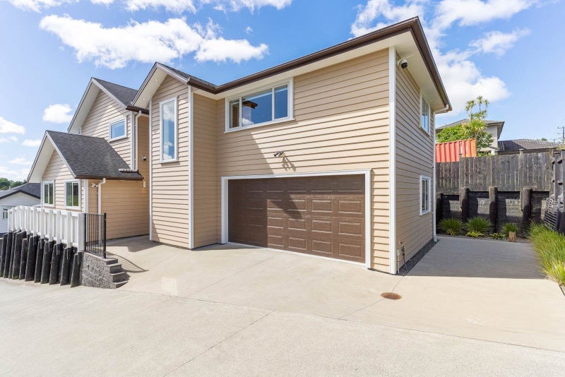 Sustainable and Sumptuous64300831214851110