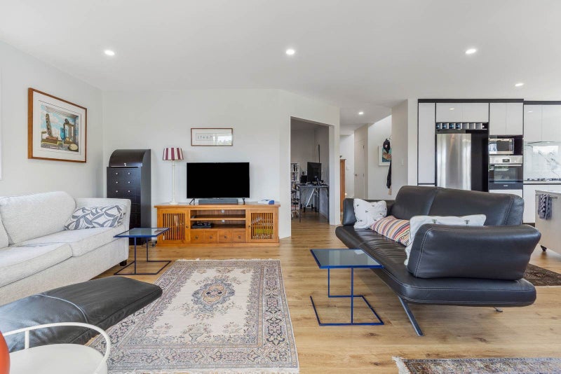 Sustainable and Sumptuous64300831214851112