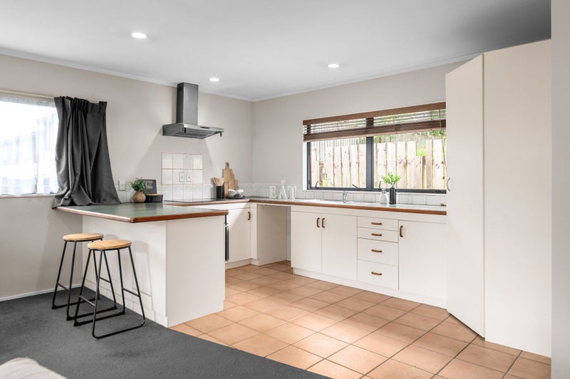 Stretch Your Dollar!64303561296385112