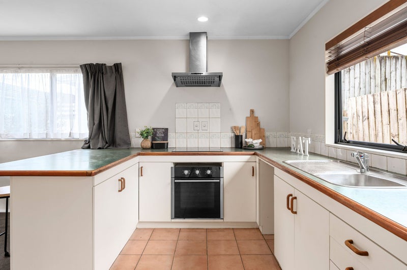 Stretch Your Dollar!64303561296385113