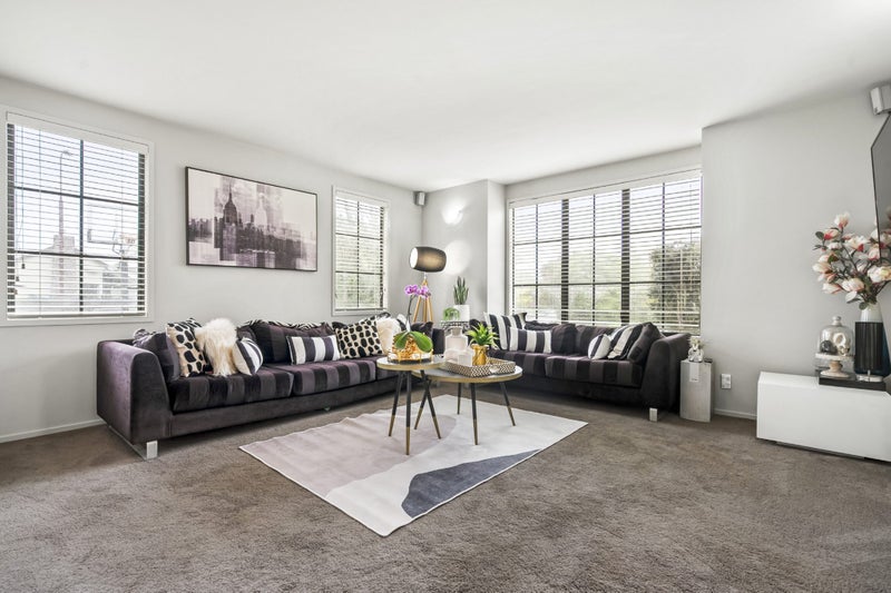 Winning Combination - Superb Location + Motivation64304574355843112