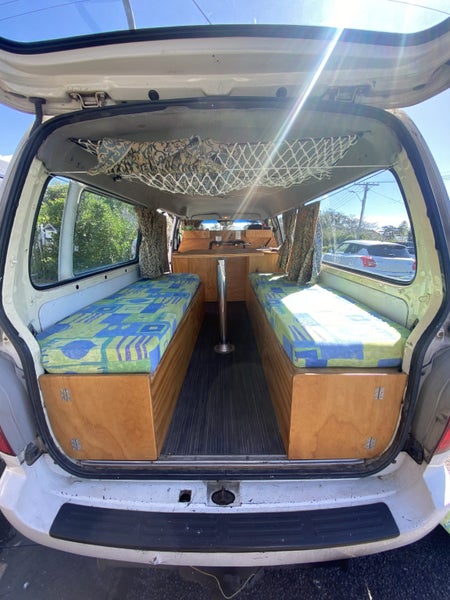 2006 Kia Pregio64303969688834113