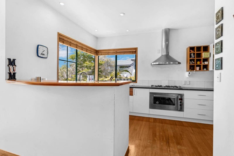 Sea Views & Potential in Rangitoto Zone!64304377754115114