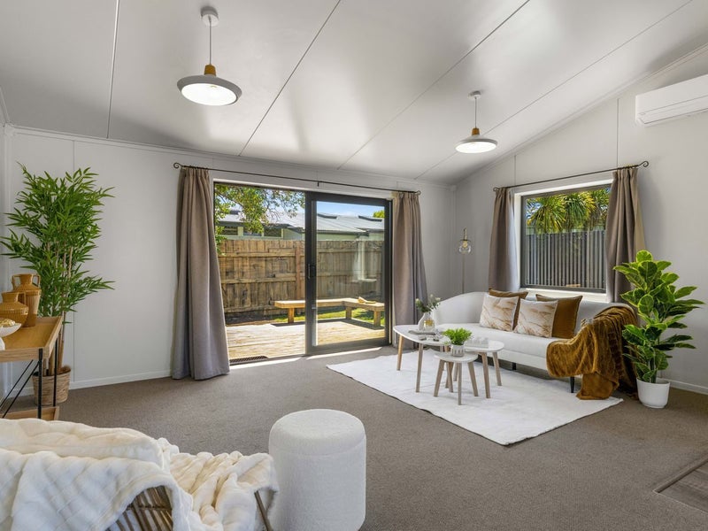 Entry Level Gem64304476287617112