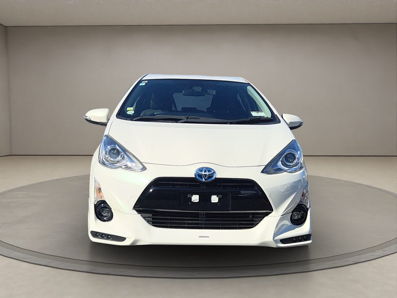 2016 Toyota Aqua 1.5L Hybrid G Soft Leather Hat...64304787923074111