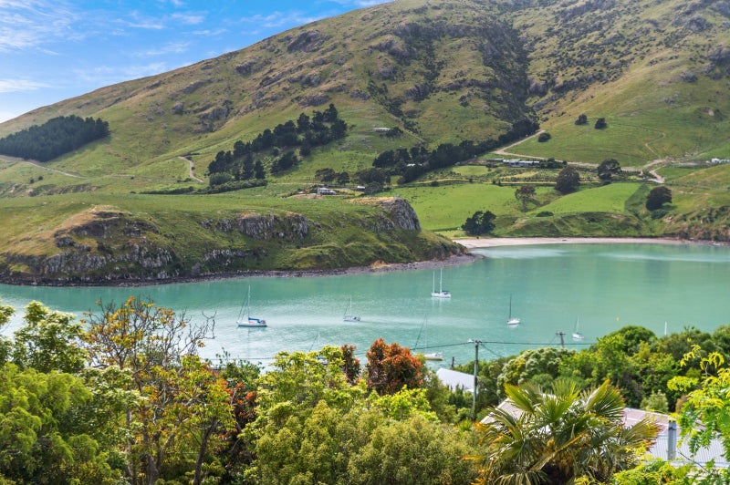 Views, sun, space, privacy64304788127617112