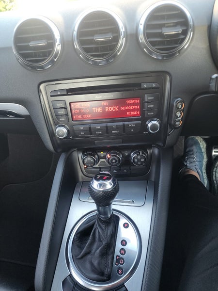 2010 Audi TT Coupe T S64305081236483112