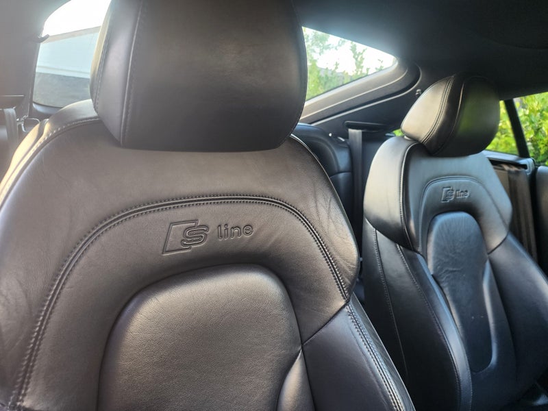 2010 Audi TT Coupe T S64305081236483113