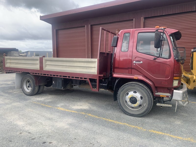 1997 Mitsubishi Fighter 7 Ton Payload!64305081245953112