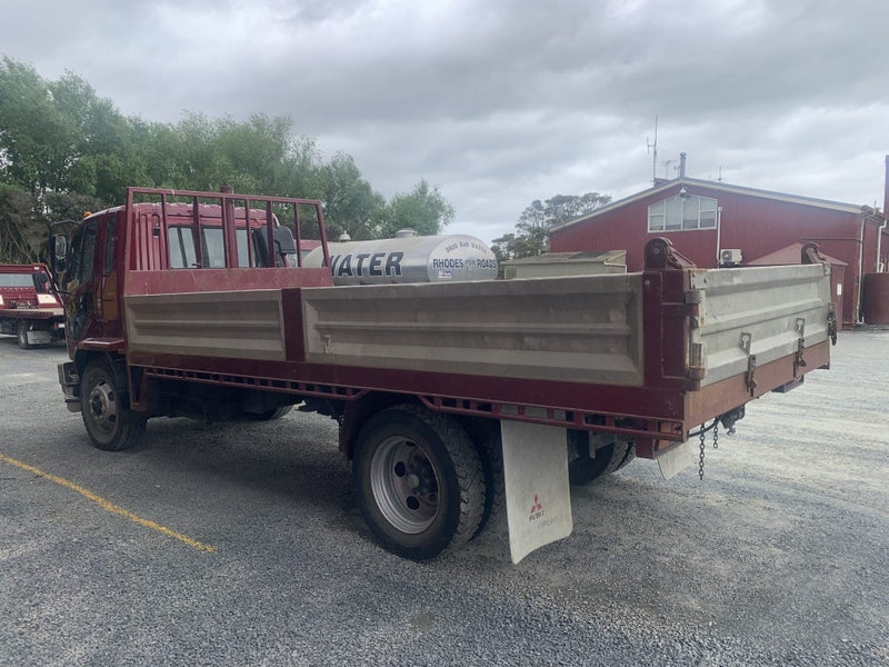 1997 Mitsubishi Fighter 7 Ton Payload!64305081245953113