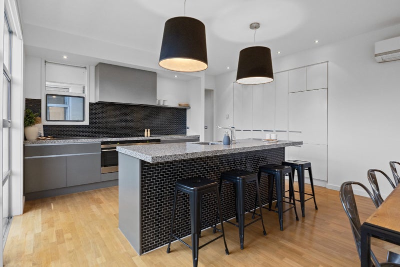 Contemporary Comforts, Connected Location64304990599171113