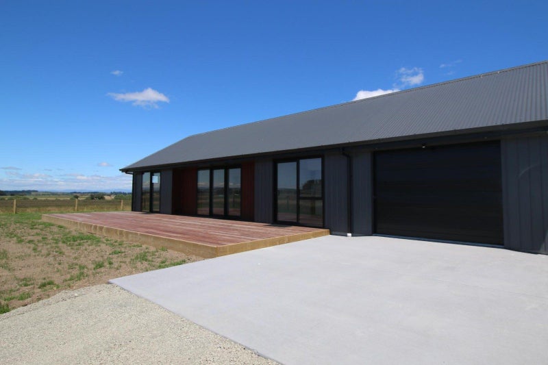 Bulls, 2 bedrooms64305096145155110